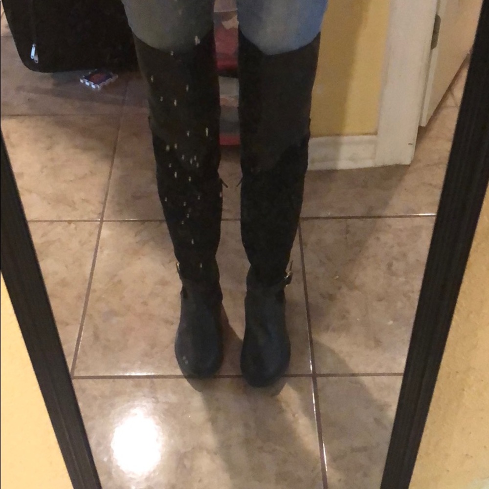 Long riding boots